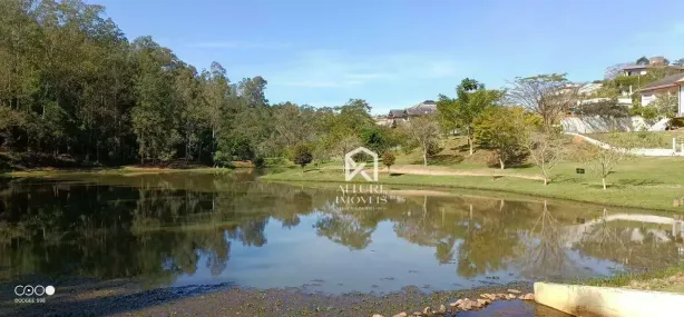 Lote/Terreno à venda, 1070m² no Tapanhão, Jambeiro
