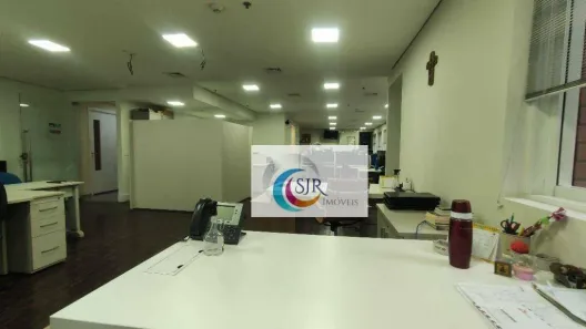 Sala Comercial para alugar, 120m² no Vila Olímpia, São Paulo