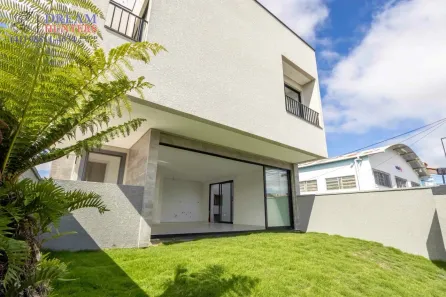 Casa de Condomínio com 3 Quartos à venda, 199m² no São Braz, Curitiba
