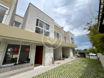Casa com 3 Quartos à venda, 148m² no Campeche, Florianópolis