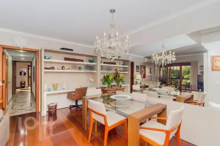 Apartamento com 3 Quartos à venda, 140m² no Rio Branco, Porto Alegre