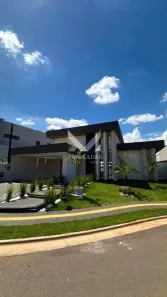 Casa de Condomínio com 3 Quartos à venda, 199m² no Alvorada, Senador Canedo