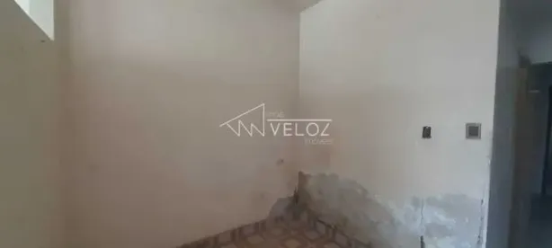 Kitnet à venda, 33m² no Centro, Rio de Janeiro