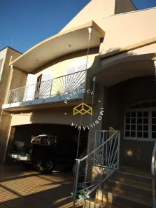 Casa com 3 Quartos à venda, 195m² no Vila Marieta, Campinas