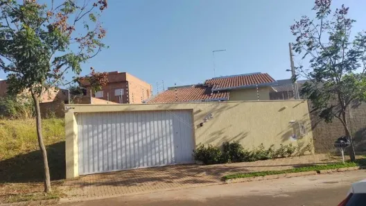 Casa com 2 Quartos à venda, 141m² no Residencial Ravena, Araraquara