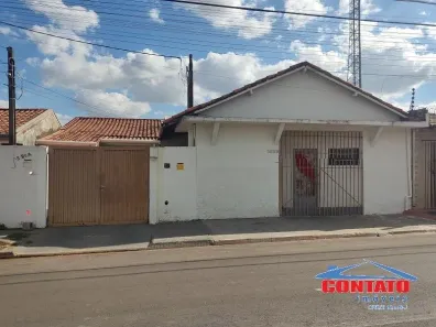 Casa com 2 Quartos à venda, 100m² no Parque Sisi, São Carlos