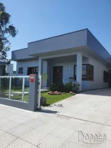 Casa com 3 Quartos à venda, 137m² no Passo de Torres, Passo de Torres