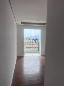 Apartamento com 3 Quartos para alugar, 55m² no Vila Amélia, São Paulo