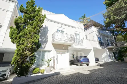 Casa de Condomínio com 4 Quartos à venda, 297m² no Santo Amaro, São Paulo