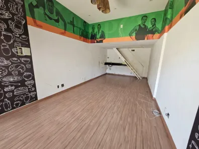 Ponto Comercial para alugar, 35m² no Enseada do Suá, Vitória