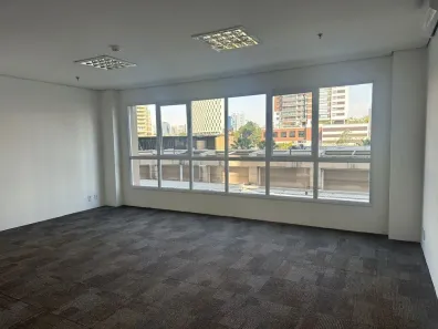 Ponto Comercial para alugar, 55m² no Sítio Tamboré Alphaville, Barueri