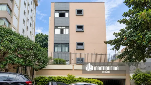 Apartamento com 3 Quartos para alugar, 120m² no Cruzeiro, Belo Horizonte