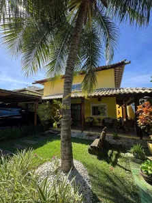 Casa de Condomínio com 4 Quartos à venda, 330m² no Pitangueiras, Lauro de Freitas