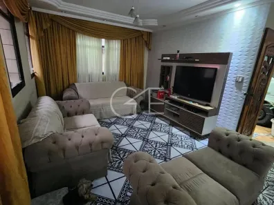 Sobrado com 3 Quartos à venda, 350m² no Bom Retiro, Santos