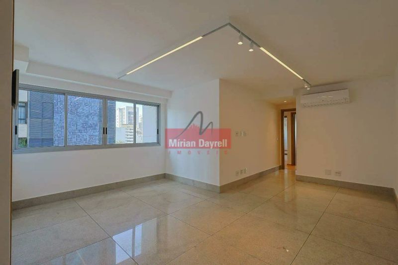 Apartamento com 3 quartos — Savassi, Belo Horizonte