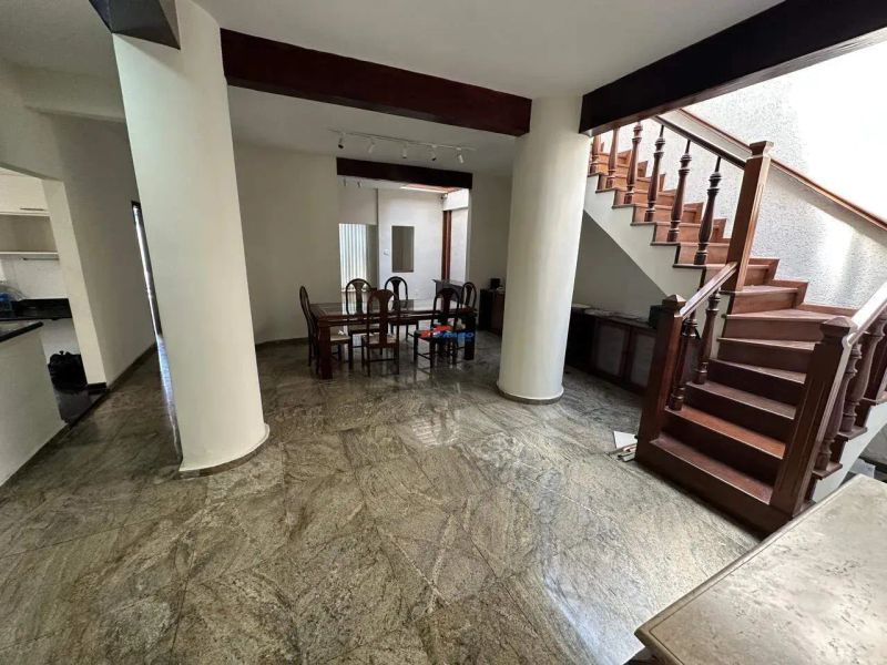 Casa com 4 quartos — Prado, Belo Horizonte