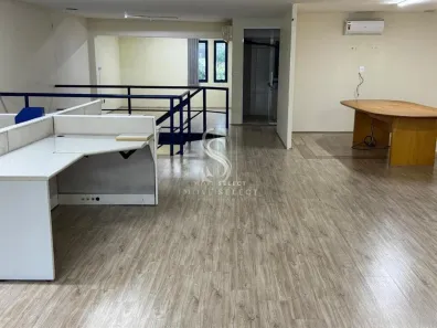 Sala Comercial à venda, 250m² no Vila Tramontano, São Paulo