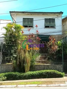 Sobrado com 3 Quartos à venda, 216m² no Jardim das Bandeiras, São Paulo