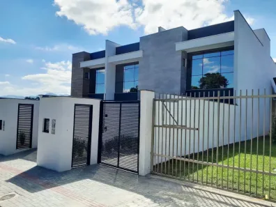 Sobrado com 3 Quartos à venda, 133m² no Bom Retiro, Joinville