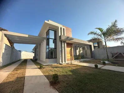 Casa com 3 Quartos à venda, 125m² no Jardim Atlântico Central (Itaipuaçu), Maricá