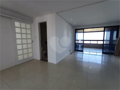 Apartamento com 4 Quartos à venda, 150m² no Candeal, Salvador