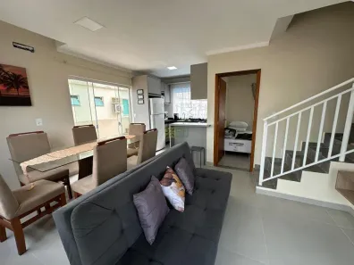 Cobertura com 3 Quartos para alugar, 100m² no Bombas, Bombinhas