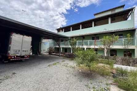 Casa com 4 Quartos à venda, 328m² no Heliópolis, Belo Horizonte