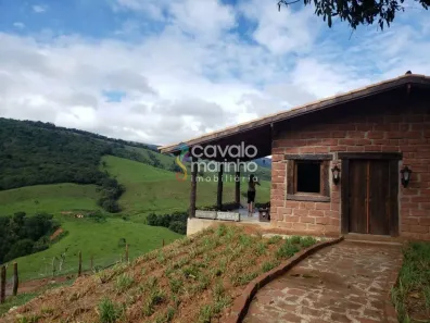 Fazenda/Sítio com 3 Quartos à venda, 160m² no Centro, Capitólio