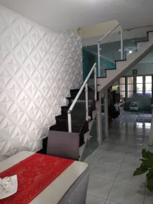Sobrado com 3 Quartos à venda, 126m² no Jardim do Lago I, Taubaté