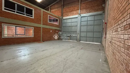 Galpão/Depósito/Armazém para alugar, 2200m² no São Luis, Canoas