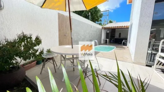 Casa de Condomínio com 4 Quartos à venda, 137m² no Portinho, Cabo Frio