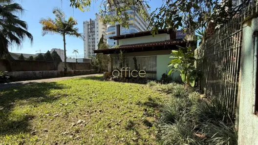 Lote/Terreno à venda, 768m² no Glória, Joinville