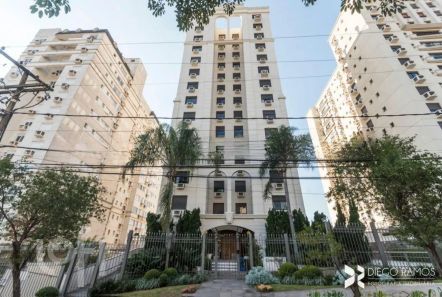 Apartamento com 3 Quartos à venda, 96m² no Passo da Areia, Porto Alegre