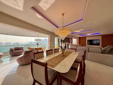 Apartamento com 4 Quartos à venda, 245m² no Vila Sofia, São Paulo