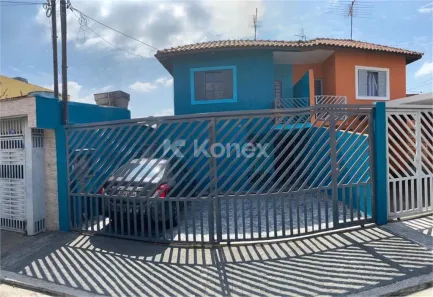 Casa com 3 Quartos à venda, 146m² no Jardim Santa Mena, Guarulhos