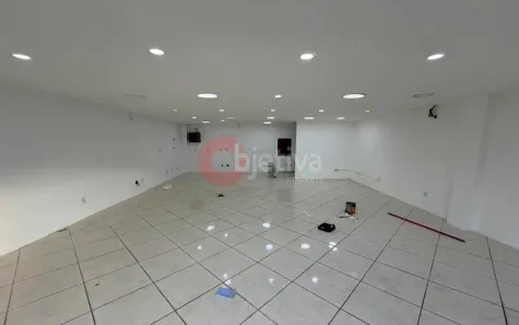 Ponto Comercial para alugar, 120m² no Centro, Cabo Frio