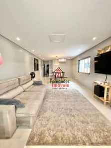 Sobrado com 3 Quartos à venda, 219m² no Canto do Forte, Praia Grande