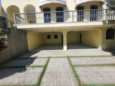 Casa com 3 Quartos à venda, 360m² no Interlagos, São Paulo