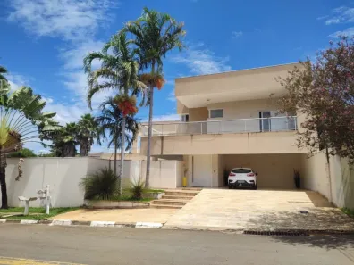 Casa de Condomínio com 4 Quartos para alugar, 650m² no Parque Residencial Roland, Limeira