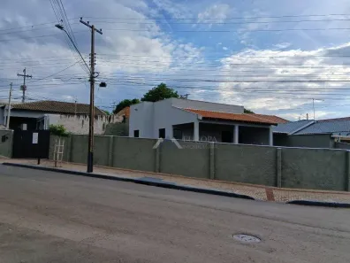 Casa com 2 Quartos à venda, 74m² no Parigot de Souza 2, Londrina
