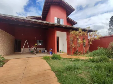 Casa com 4 Quartos à venda, 250m² no Jardim Canadá, Nova Lima