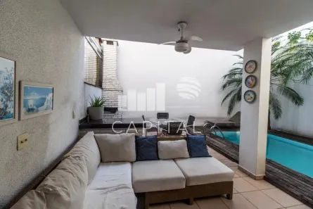 Casa de Condomínio com 3 Quartos para alugar, 180m² no Tamboré, Santana de Parnaíba