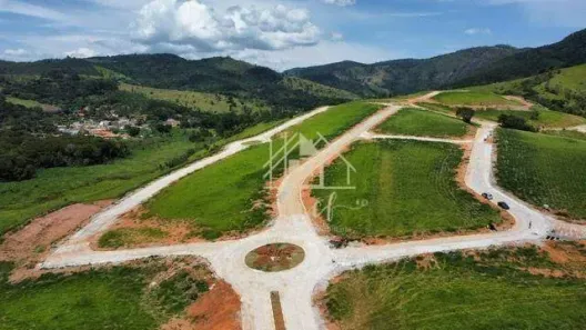 Lote/Terreno à venda, 300m² no Centro, Bom Jesus dos Perdões
