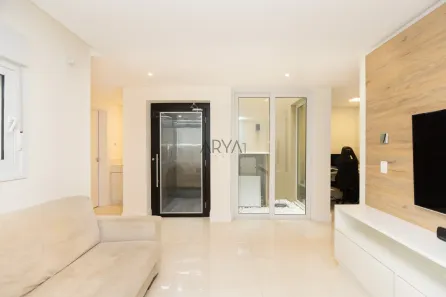 Sobrado com 3 Quartos à venda, 192m² no Santo Inácio, Curitiba
