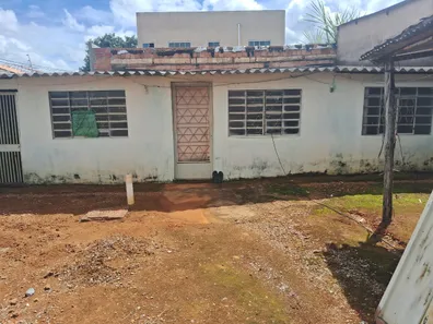 Casa com 2 Quartos à venda, 300m² no Setor Tradicional, Brasília