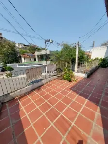 Casa com 4 Quartos à venda, 403m² no Pe Pequeno, Niterói