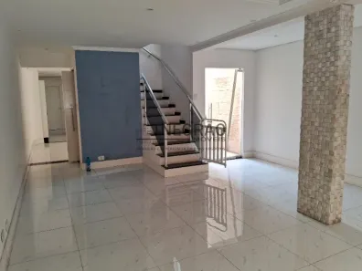 Sobrado com 3 Quartos à venda, 210m² no Jardim Santa Cruz (Sacomã), São Paulo
