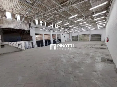 Galpão/Depósito/Armazém para alugar, 1111m² no Conceição, Diadema