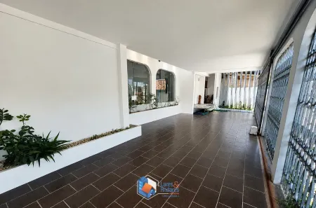 Casa com 4 Quartos à venda, 248m² no Parque Continental, São Paulo