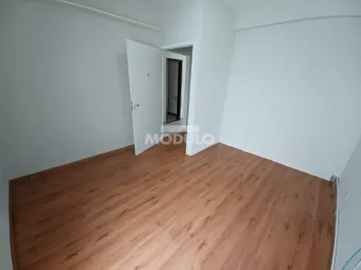 Prédio Comercial para alugar, 180m² no Martins, Uberlândia
